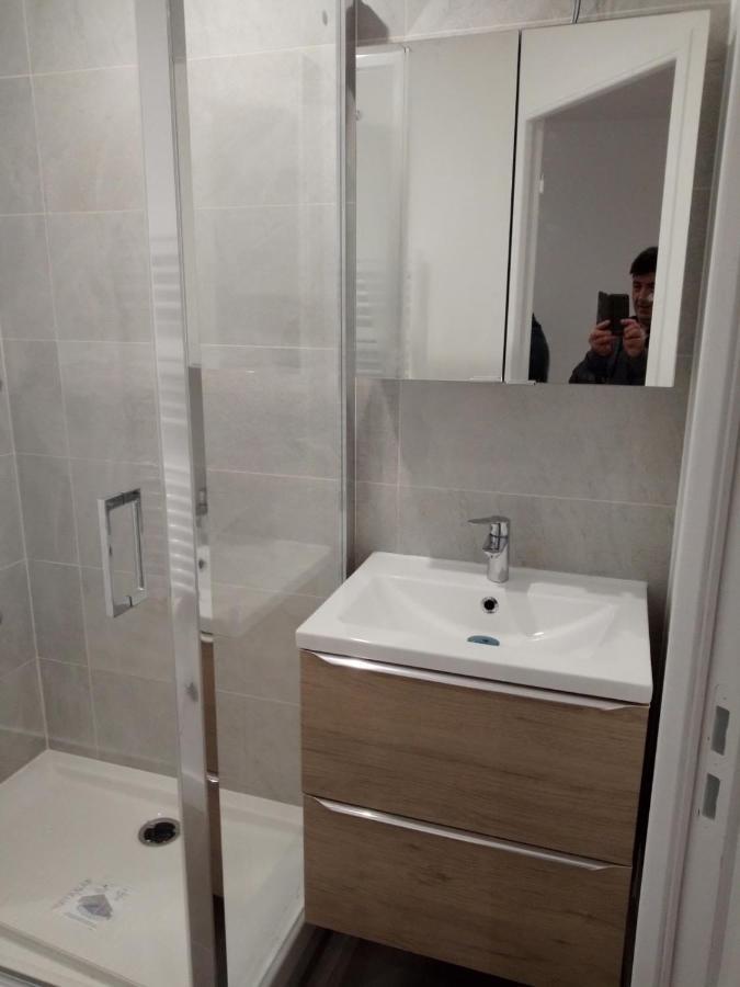 Magnifique T4 Avec Terrasse A Saint-Nectaire - 8 Pers Apartment Ngoại thất bức ảnh